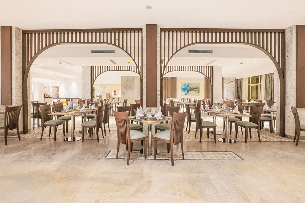 All-Day Dining Restaurant 