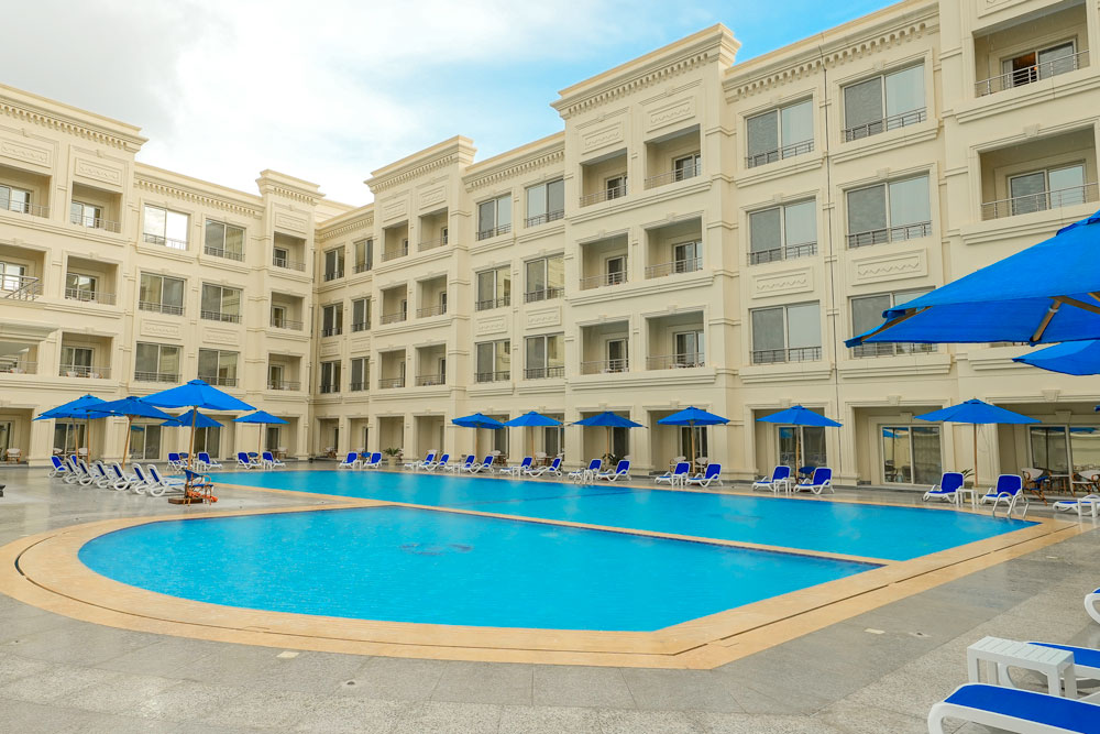 Swimming Pool Seasonal Heated 