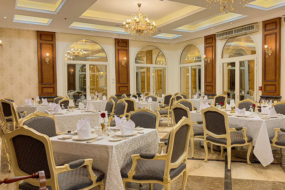 Al Khedewy Restaurant 