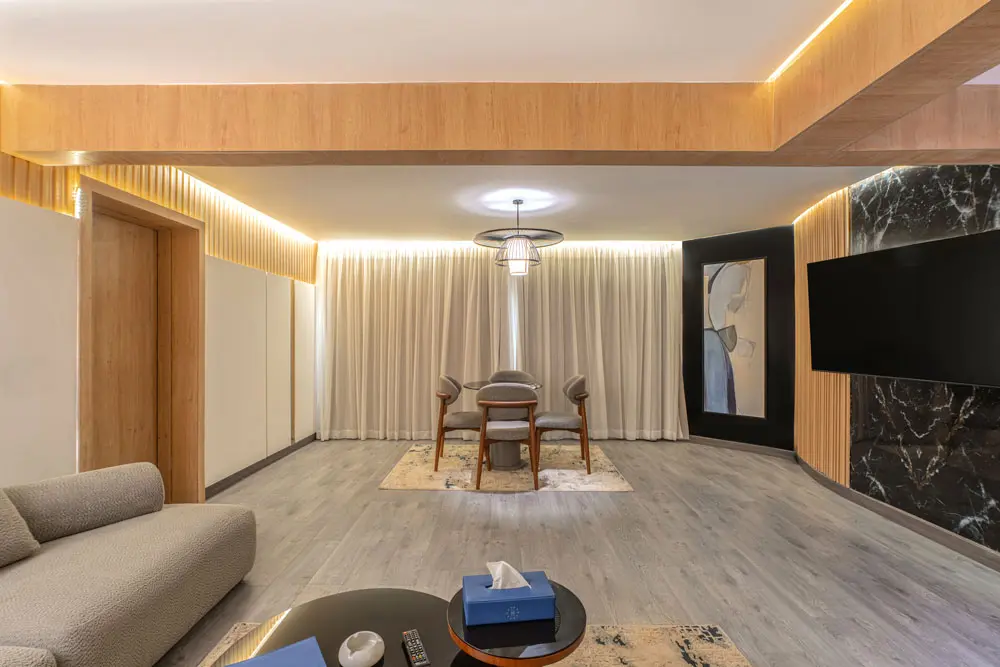 King Room