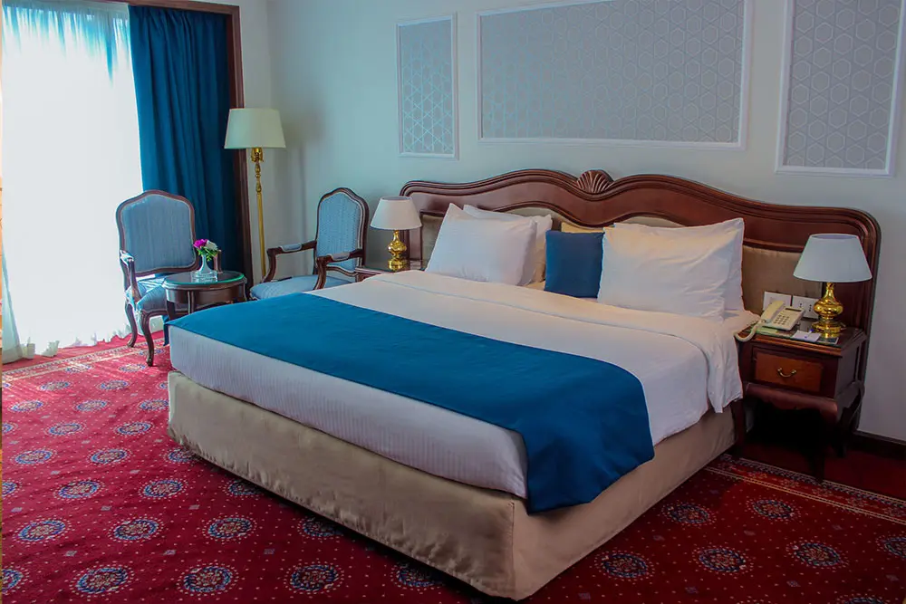 Queen Room