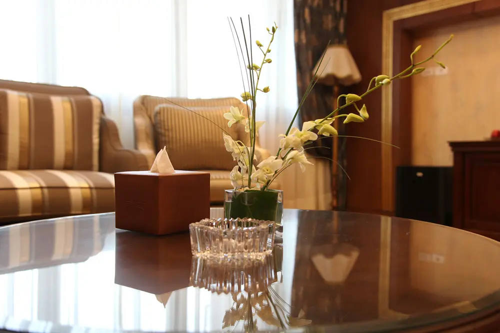 Executive Suite 301 & 201