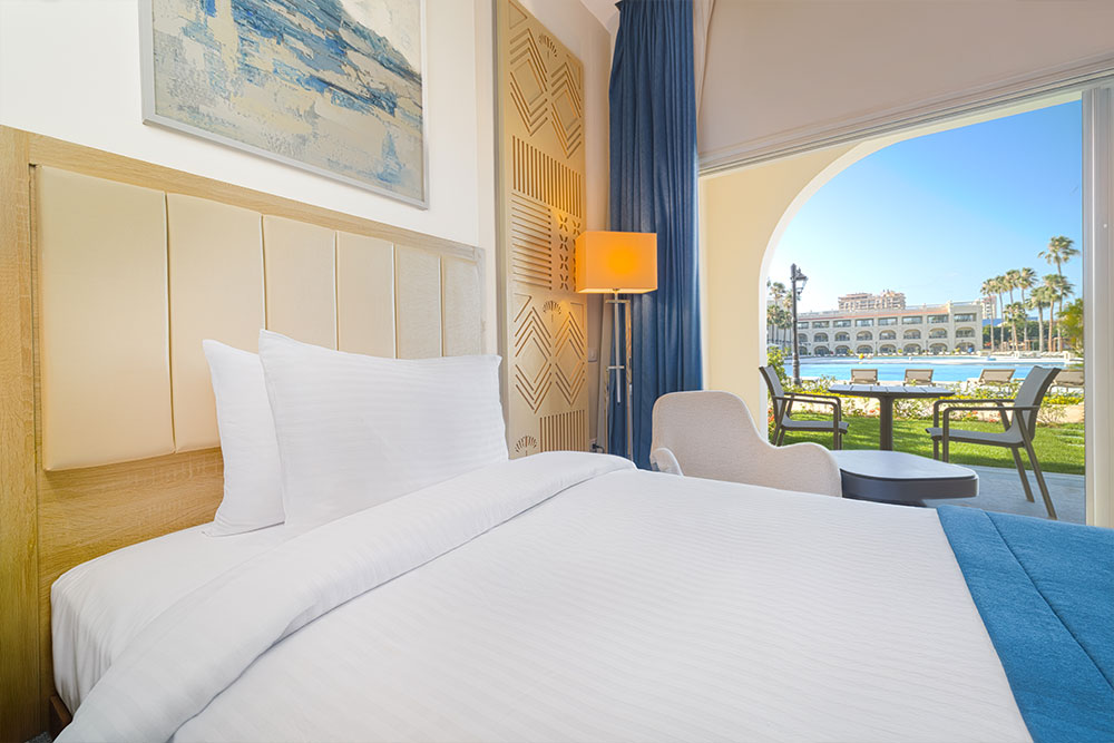 Antoniades Premium Room